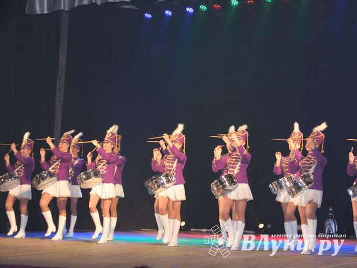 18 мая состоялся юбилейный концерт коллектива мажореток «Золотые погоны» (ФОТО)