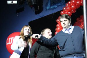 14 февраля в клубе «Хотэй» состоялось ежегодное шоу для влюбленных «Love Story»