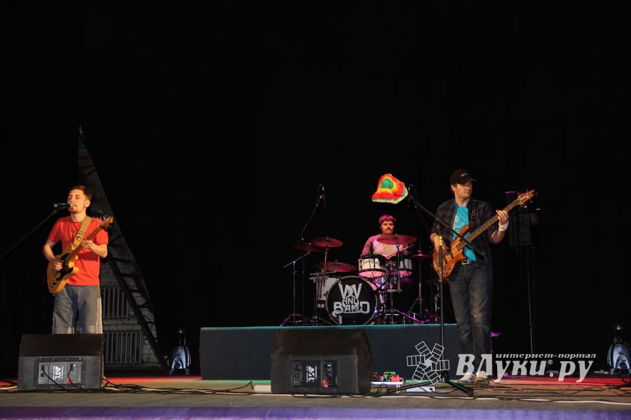 Большой сольный концерт «V.V. and Band» состоялся в Великих Луках