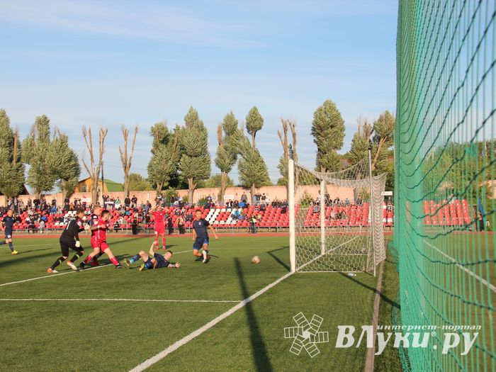 Футбол (ФОТО)