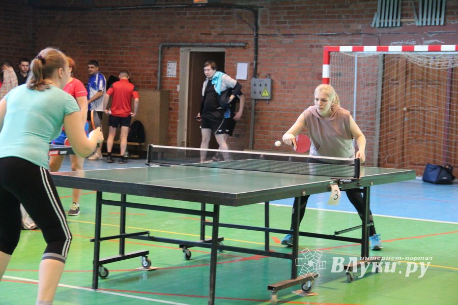 В Великих Луках прошол Кубок области по настольному теннису (ФОТО)