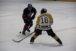 Великолукский «Экспресс» одержал победу в игре с псковскими «Медведями» (ФОТО)