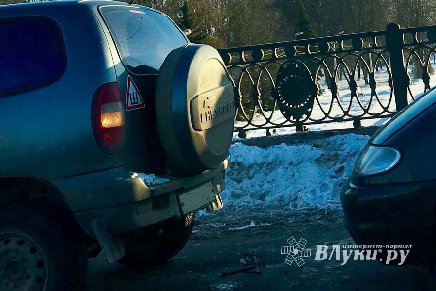 Фотофакт: ДТП на центральном мосту
