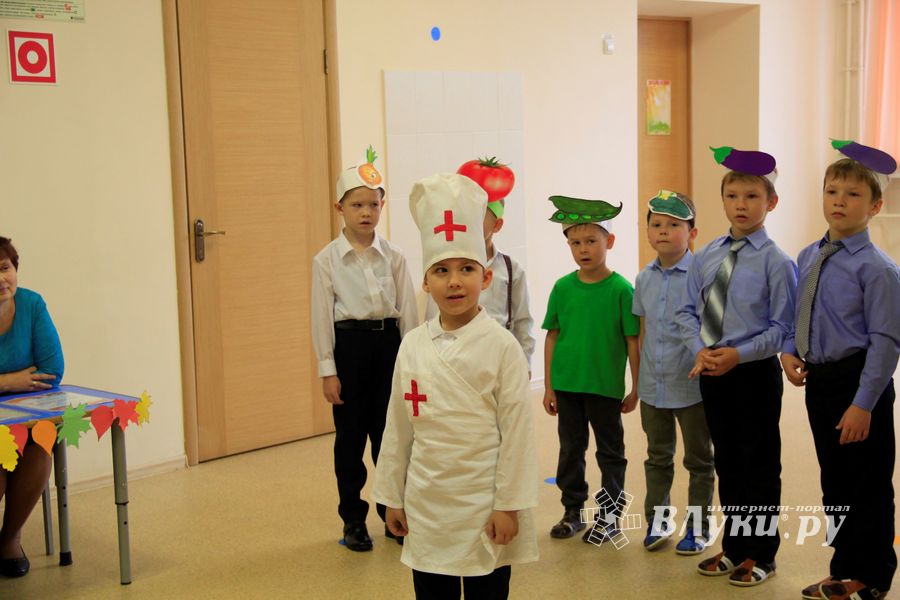 ​Праздник осени прошёл в школе № 13 (ФОТО)