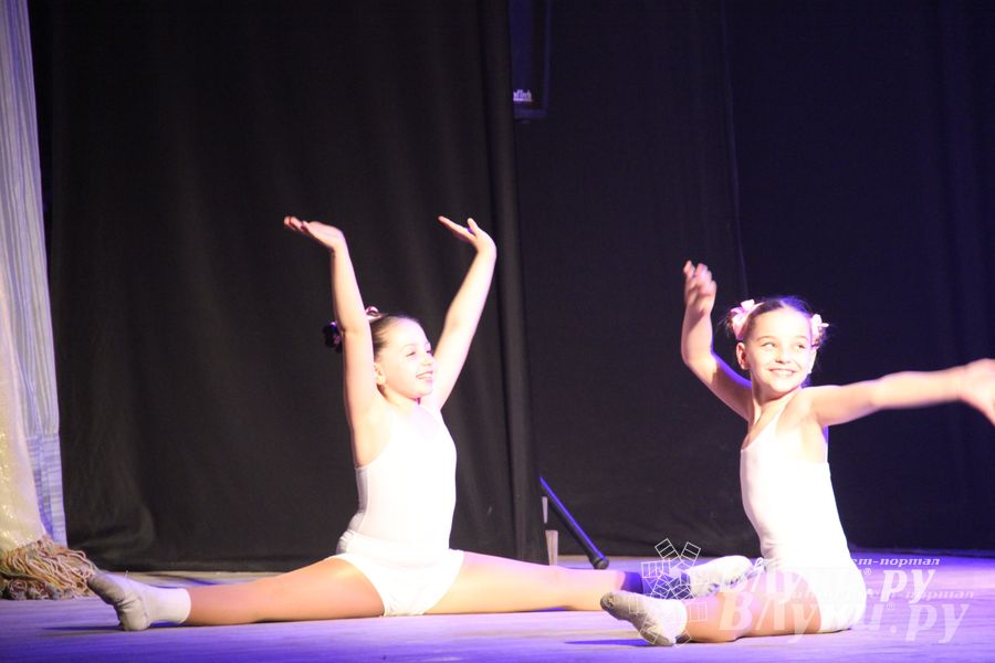 В доме культуры имени Ленина прошел концерт, посвященный Международному дню танца (фото)