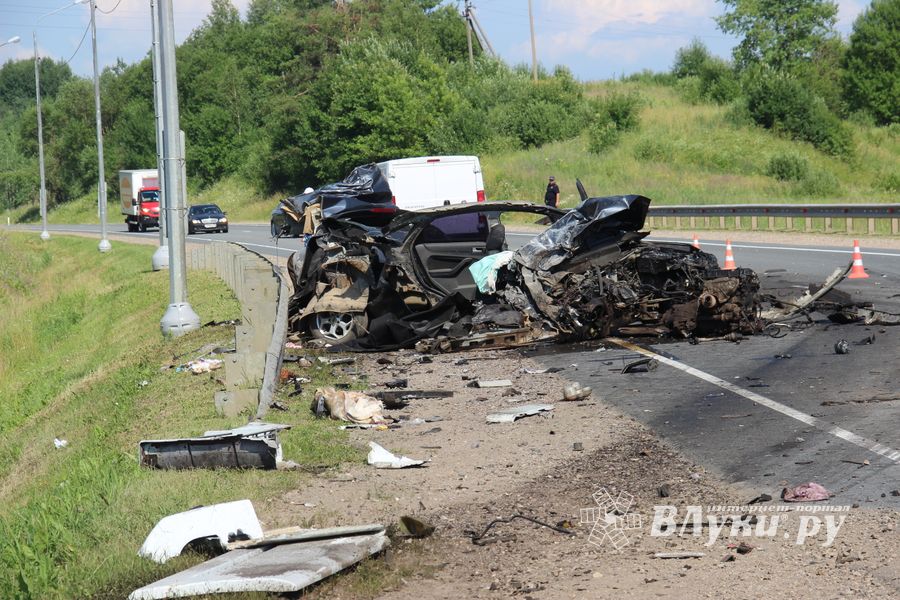 В страшном ДТП под Куньей погибли бабушка, дедушка и внучка (ФОТО)