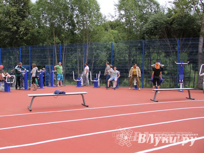 Открытие физкультурно-оздоровительного комплекса в Великих Луках (фото)