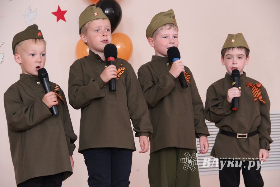 «Был и есть у России вечной прочности вечный запас!» (ФОТО)