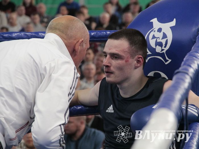 Матчевая встреча по боксу Великие Луки —Псков — Грозный (ФОТО)
