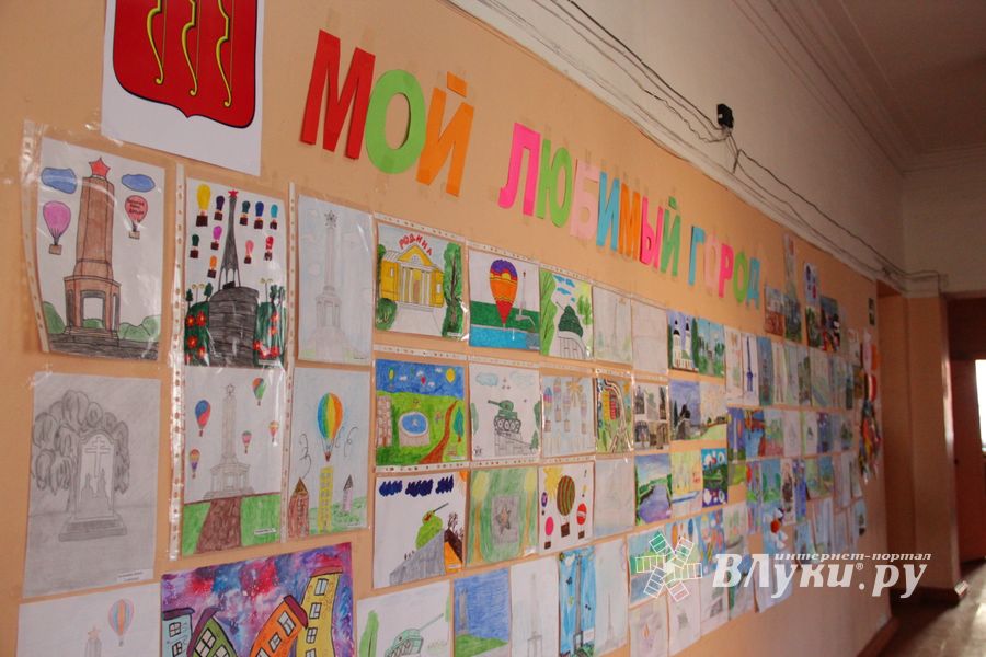 «Мой город Великие Луки — город фонтанов и шаров» (фото)