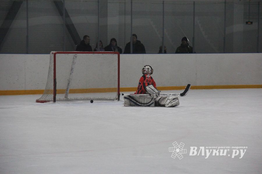 ХК «ЛукиСпорт» обыграл псковскую «Гвардию» по буллитам (ФОТО)