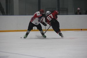 Уверенная победа «Экспресса» на ледовой арене (ФОТО)