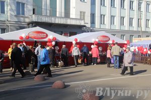 Традиционная весенняя ярмарка прошла в Великих Луках