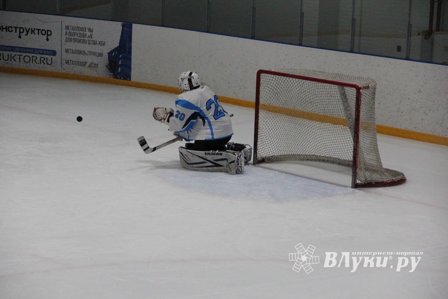 Хоккейная встреча «ЛукиСпорт» — «Барсы» состоялась в «Айсберге» (ФОТО)