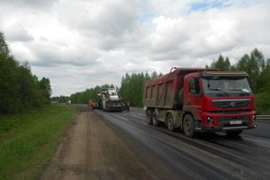 В Псковской области отремонтировано около 80 км федеральных автодорог (ФОТО)