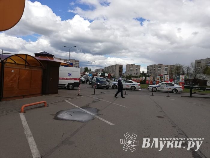 ДТП с пострадавшим в Великих Луках (ФОТО)