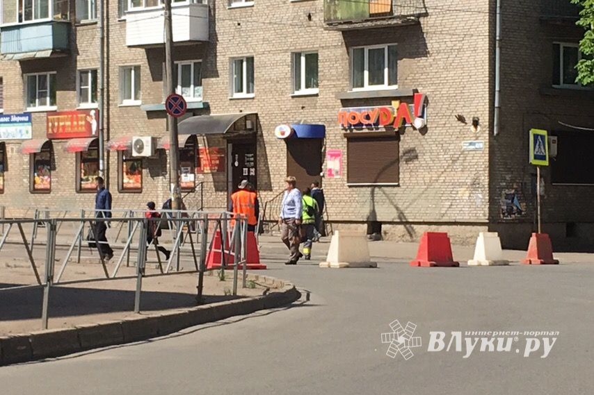 Ул. Зверева закрыта для движения (ФОТО)