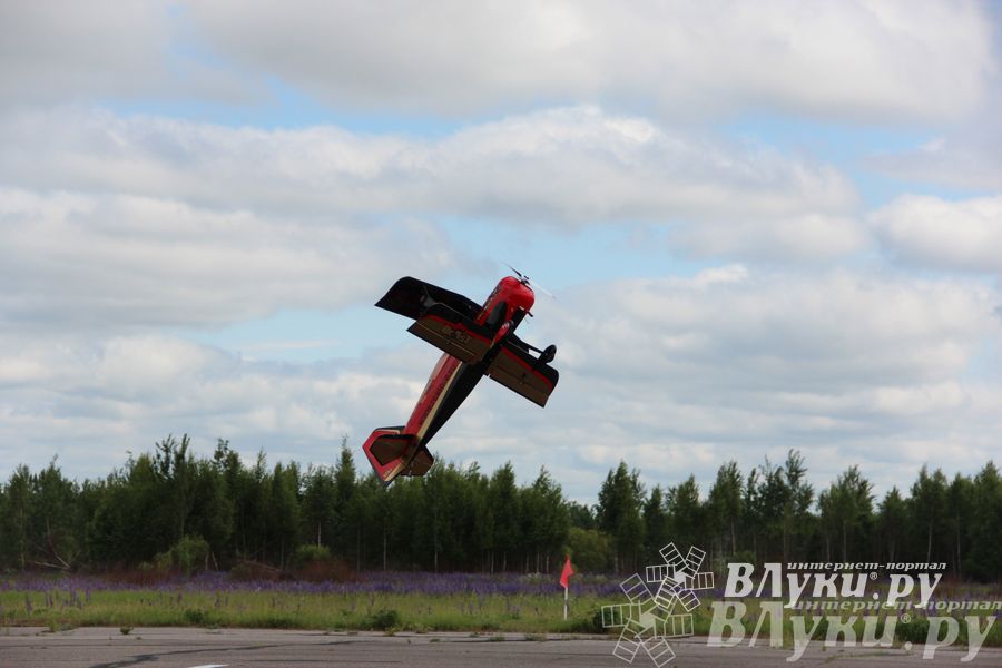 Фестиваль авиамодельного спорта России в Великих Луках