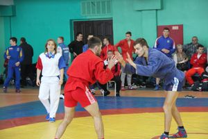 В Великих Луках - время жарких схваток (16+) (ФОТО)