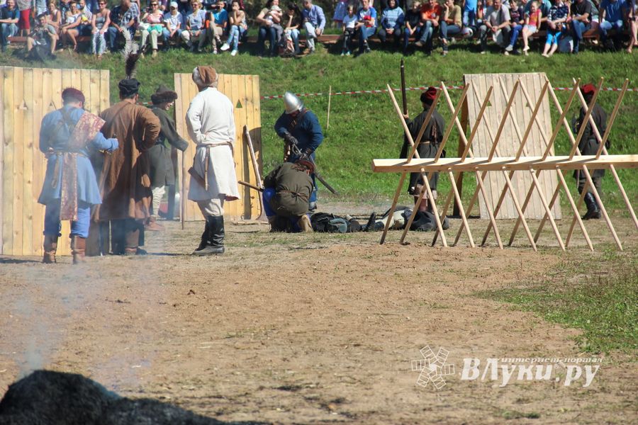 Великолукская Крепость соединила прошлое и настоящее (ФОТО)