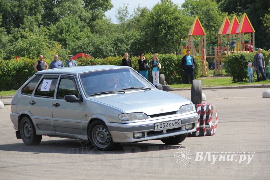 В Невеле состоялся финал по автоспринтслалому