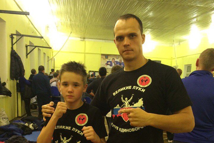 Великолучане стали победителями соревнований по кикбоксингу (ФОТО)