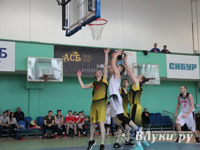 В Великих Луках прошли студенческие игры АСБ Лиги Белова (ФОТО)