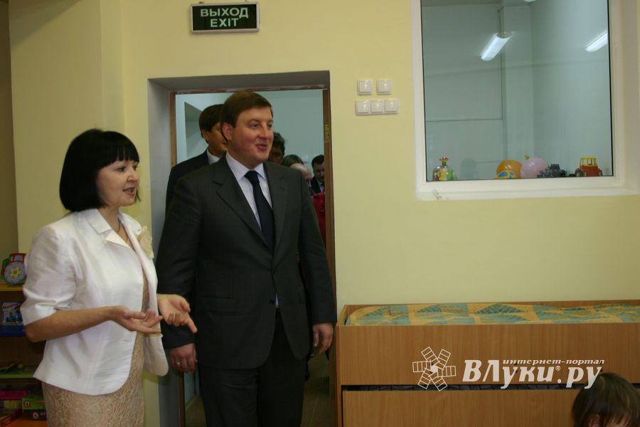 Губернатор области принял участие в торжественной церемонии открытия нового детского сада (ФОТО)