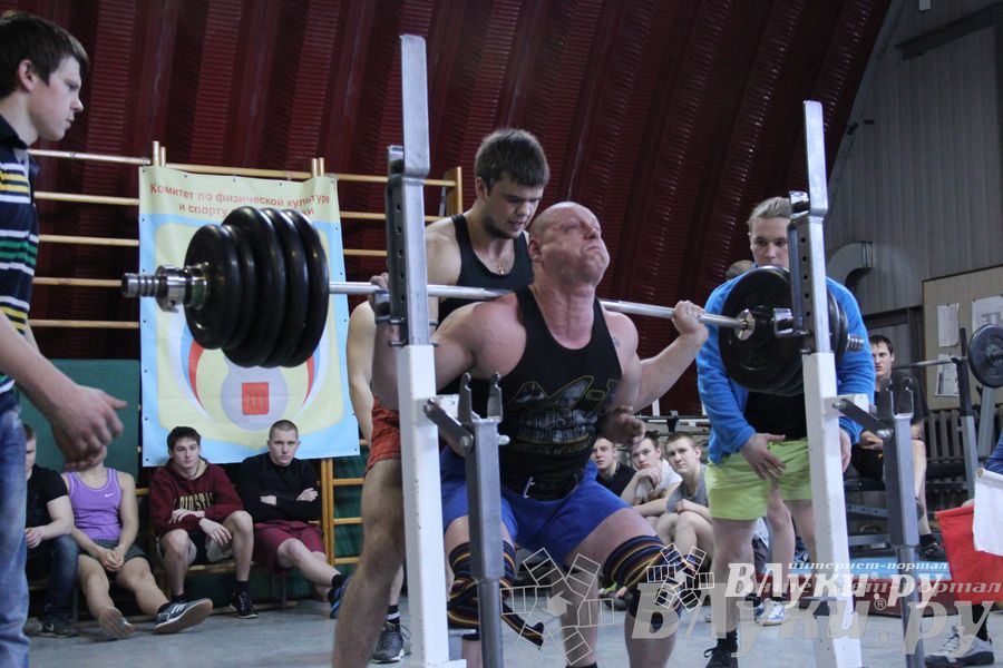 Первенство города Великие Луки по пауэрлифтингу и жиму лежа