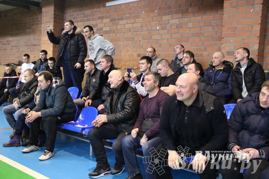 В Великих Луках прошел межрегиональный Открытый Кубок по смешанному боевому единоборству (фото)