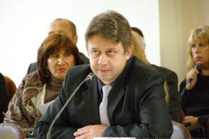 Выбор главы администрации Великих Лук