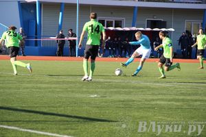 Футбольный матч «Луки-Энергия» — «Карелия» (фото)