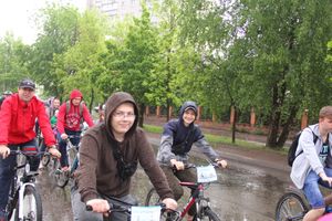 Зигзаг здоровья выполнили великолукские велосипедисты (ФОТО)