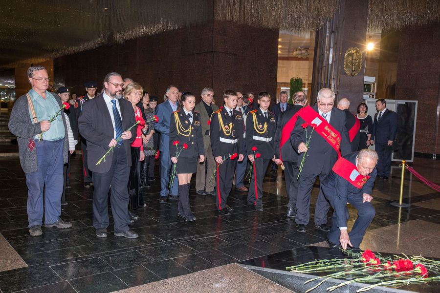 В Центральном музее Великой Отечественной войны открылась выставка о возрождении Великих Лук