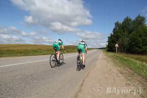 ВЛуки.ру: Состоялся Чемпионат и Первенство России среди девушек по велоспорту в парной гонке.