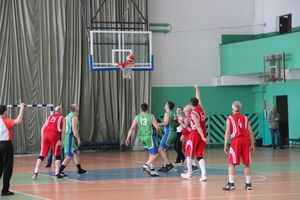 Великолучане стали победителями межрегионального турнира ветеранов баскетбола (ФОТО)