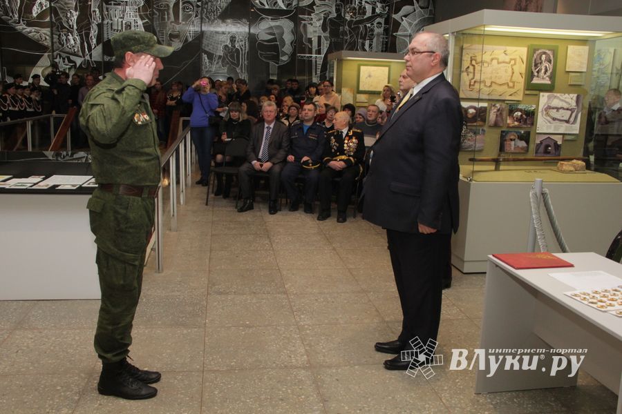 Великолукские кадеты принесли присягу (ФОТО)