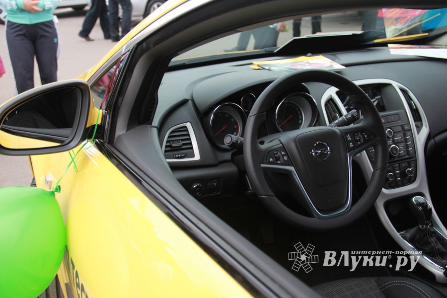 Сбербанк провел автомобильную ярмарку