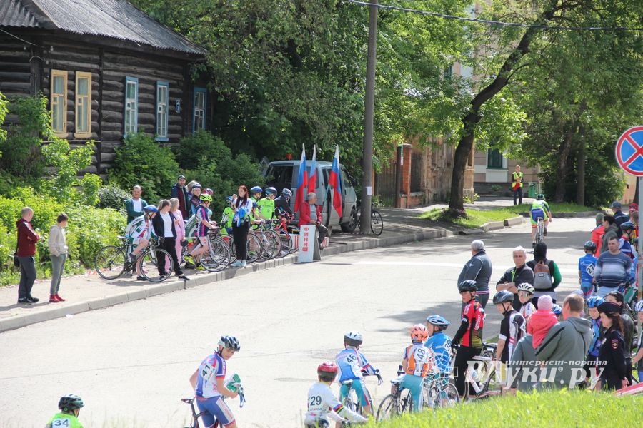 В Великих Луках прошли Всероссийские соревнования по велосипедному спорту (ФОТО)