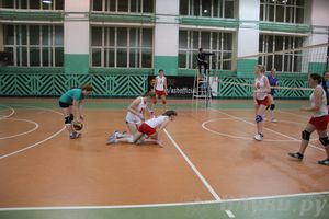 Женская команда «Спартак» стала обладателем Кубка города по волейболу (фото)