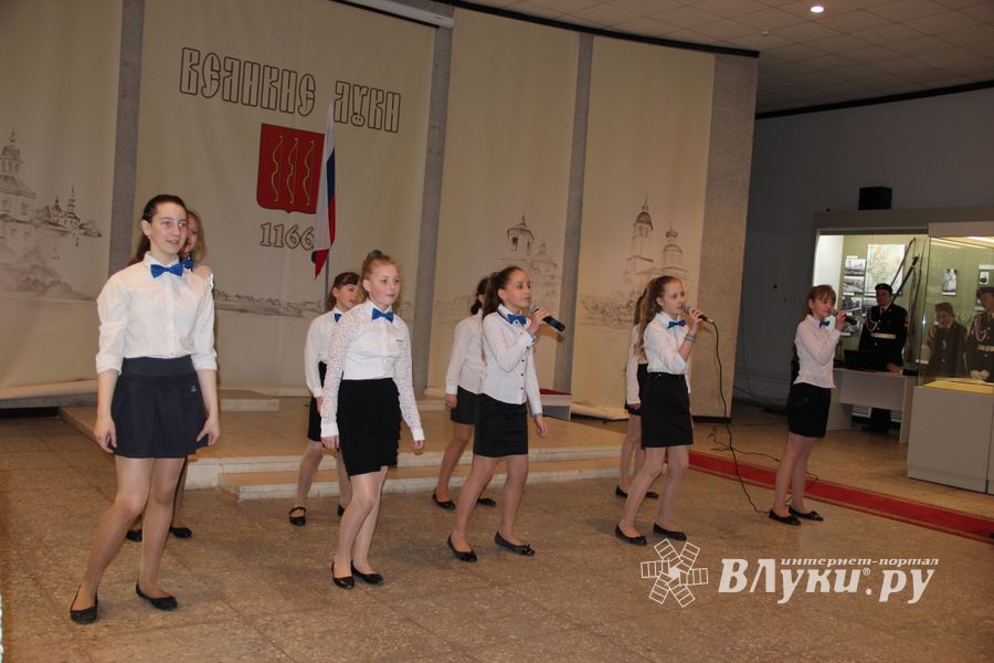 В Краеведческом музее Великих Лук принимали присягу (ФОТО)