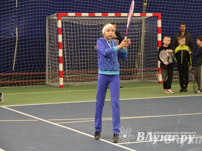 В Великих Луках прошло Первенство по большому теннису (фото)