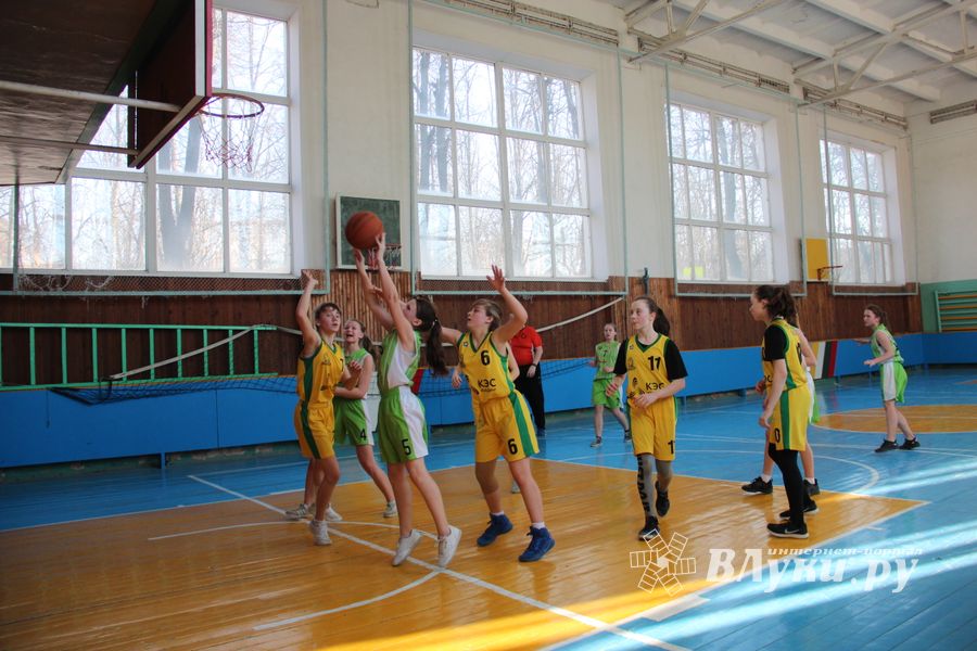 Великолучанки завоевали золото на открытом турнире по баскетболу (ФОТО)