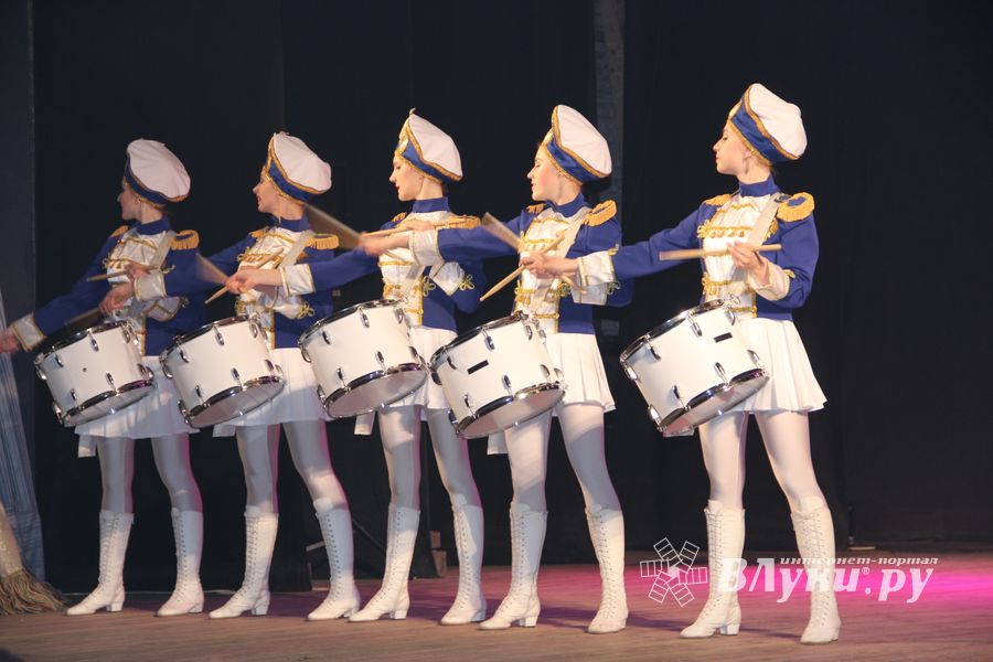 18 мая состоялся юбилейный концерт коллектива мажореток «Золотые погоны» (ФОТО)