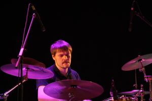 В Великих Луках прошел фестиваль живой музыки «Ставим на аватарках небо» (фото)