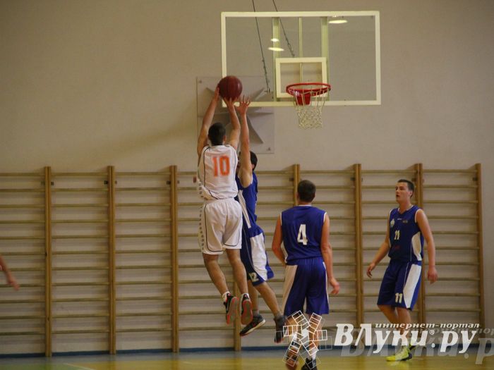 Завершился первый тур СЗФО Чемпионата АСБ в Великих Луках (фото)