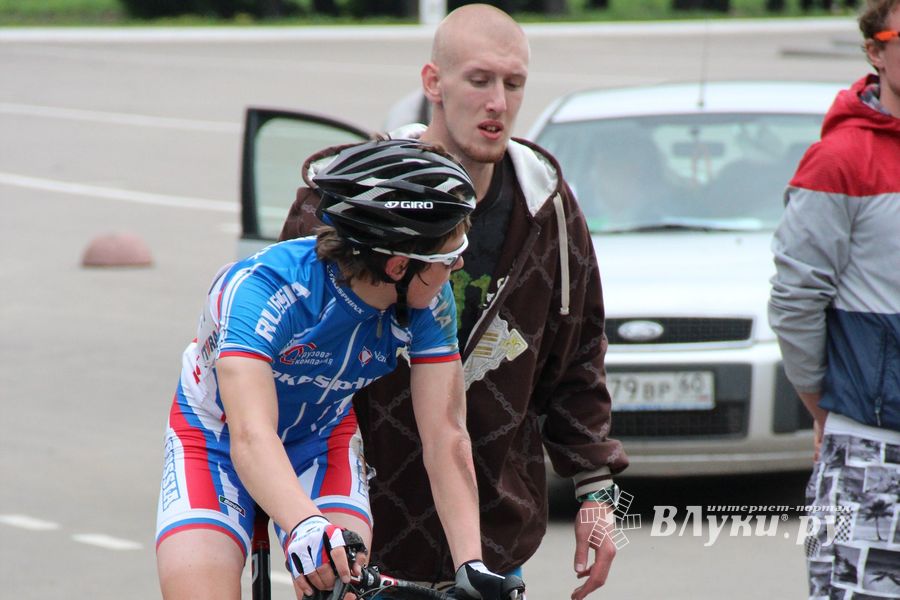 Гонка-критериум по велосипедному спорту