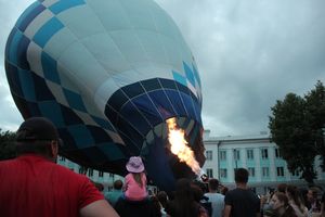 Ночным свечением аэростатов завершилась 24-я Международная встреча воздухоплавателей (ФОТО)
