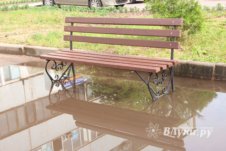 И плывем, и плаваем – Великие Луки после ливня (ФОТО)