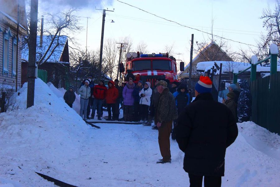 В результате пожара в Невеле погиб мужчина (фото + видео)